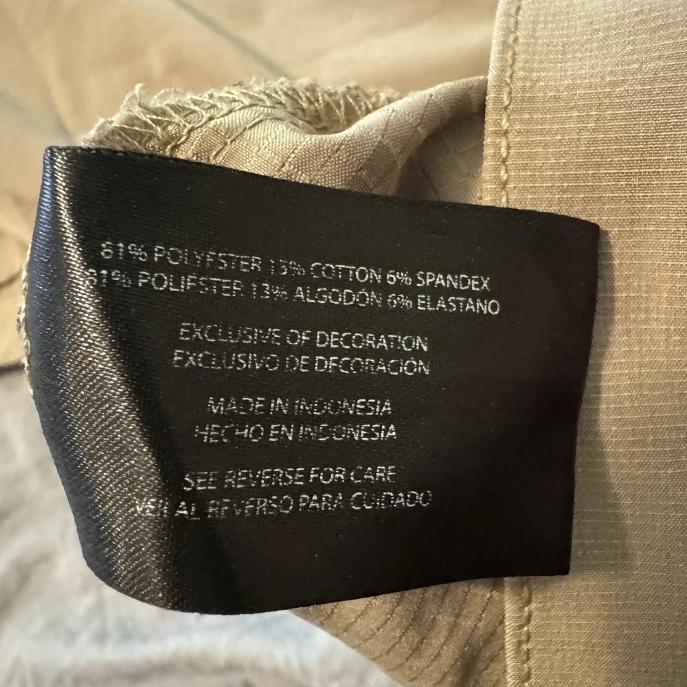Banana Republic Khaki Chino Quick Dry Material Men's Size 36